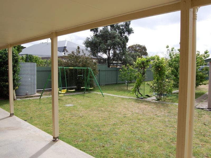 9 Gibson Ave, Encounter Bay SA 5211