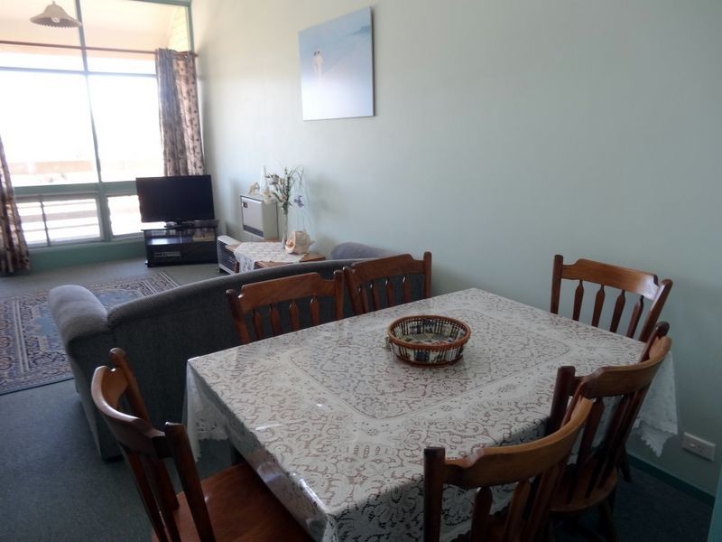 3/30 Esplanade, Victor Harbor SA 5211
