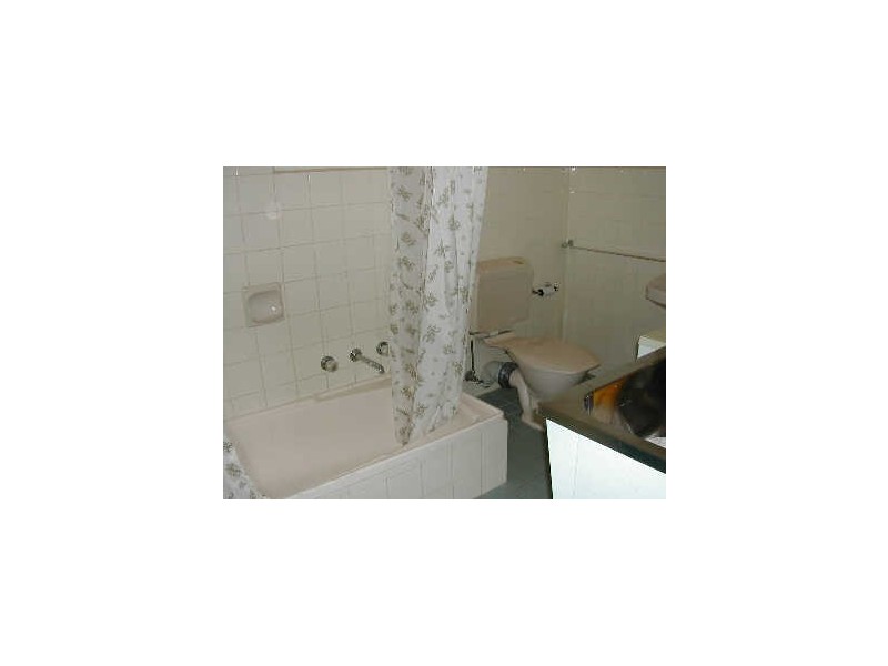3/30 Esplanade, Victor Harbor SA 5211
