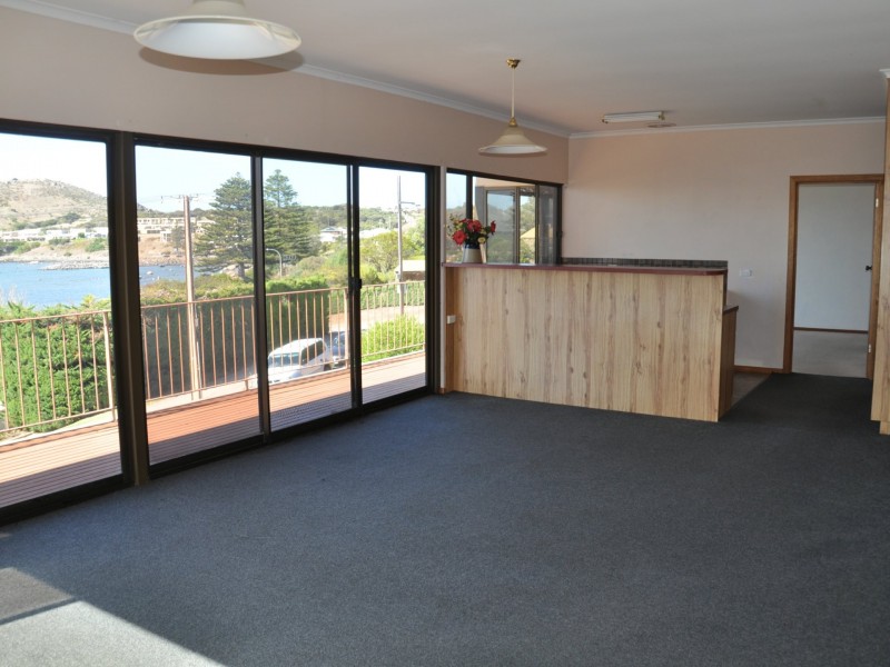 13 Hart Avenue, Encounter Bay SA 5211
