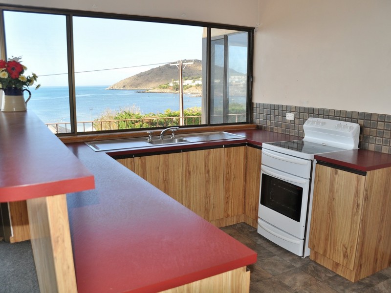13 Hart Avenue, Encounter Bay SA 5211