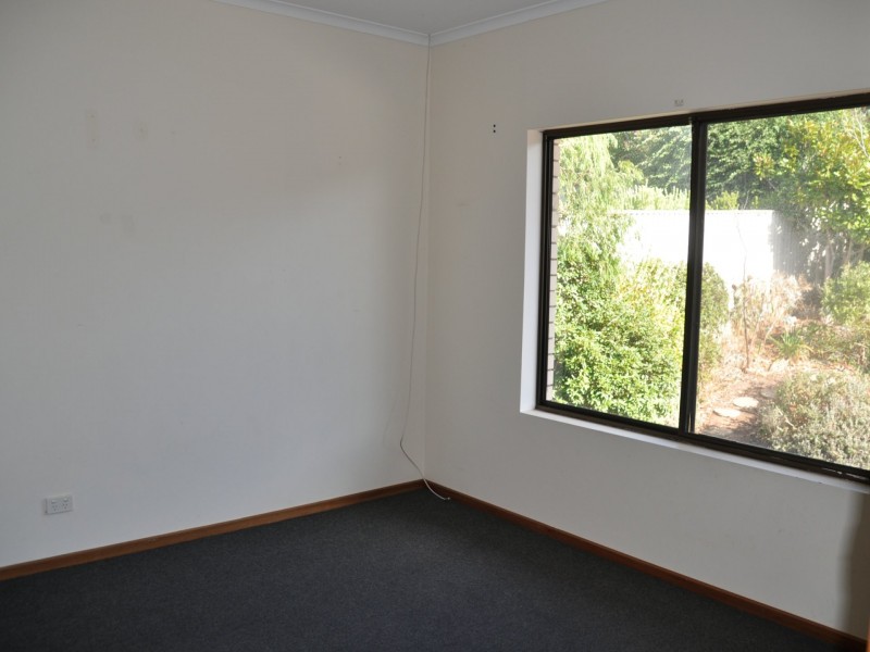 13 Hart Avenue, Encounter Bay SA 5211