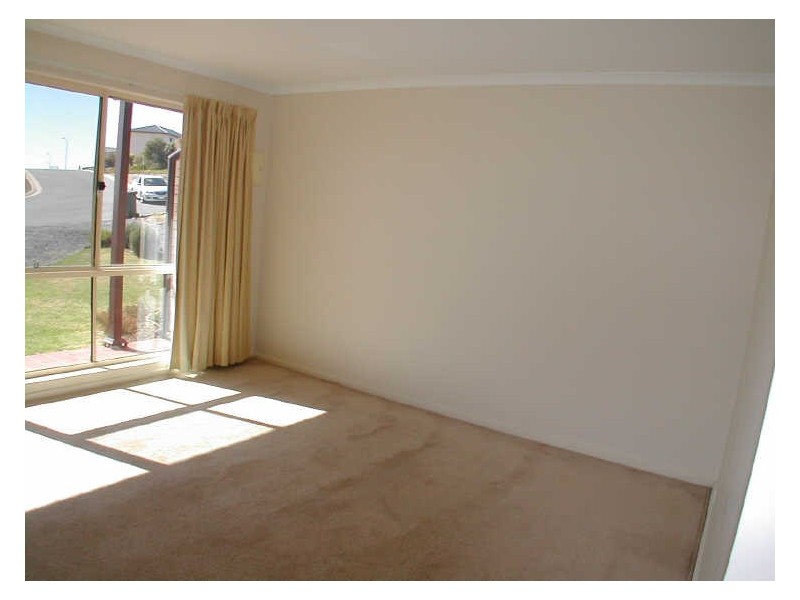 2/33 Rosemary Court, Encounter Bay SA 5211
