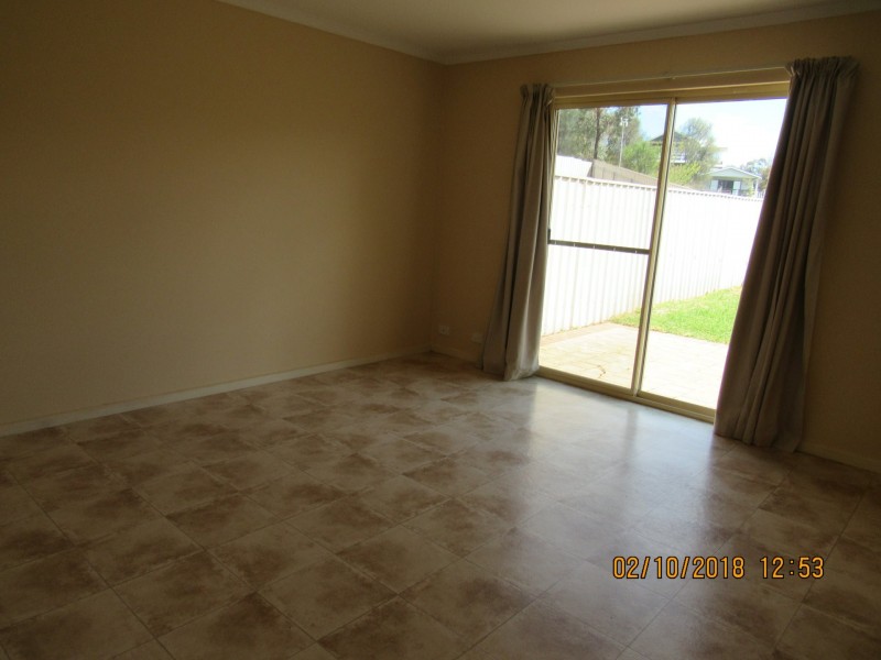 2/33 Rosemary Court, Encounter Bay SA 5211