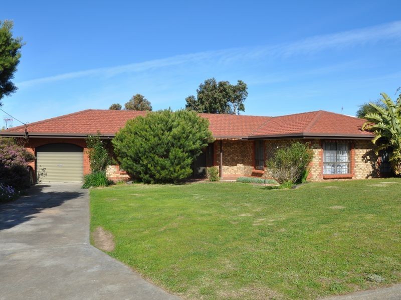 30 Norma Crescent, Encounter Bay SA 5211