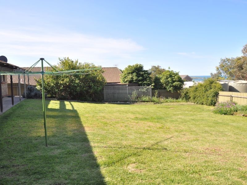 30 Norma Crescent, Encounter Bay SA 5211