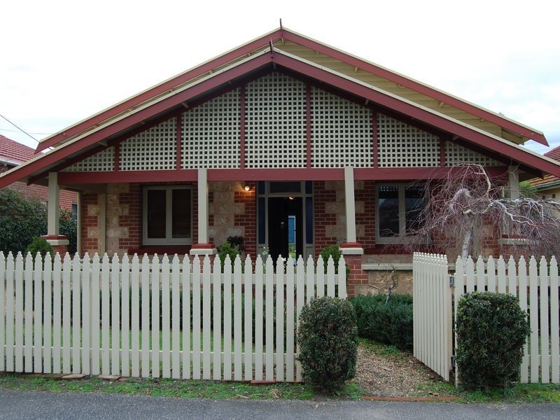 48 Hill Street, Victor Harbor SA 5211