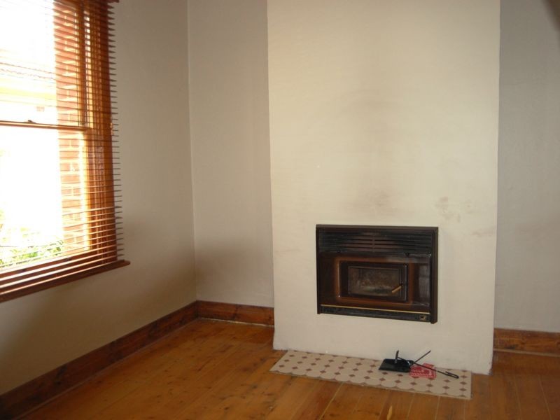 48 Hill Street, Victor Harbor SA 5211
