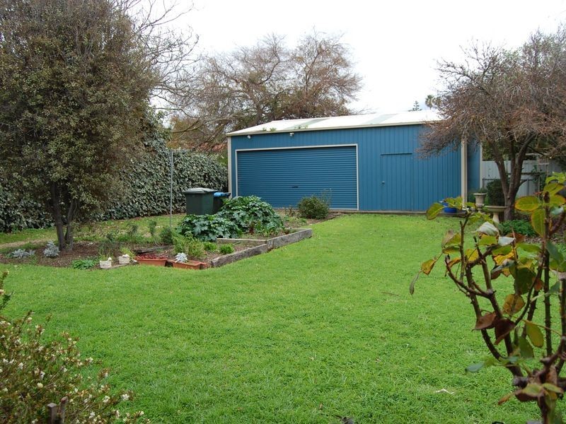 48 Hill Street, Victor Harbor SA 5211