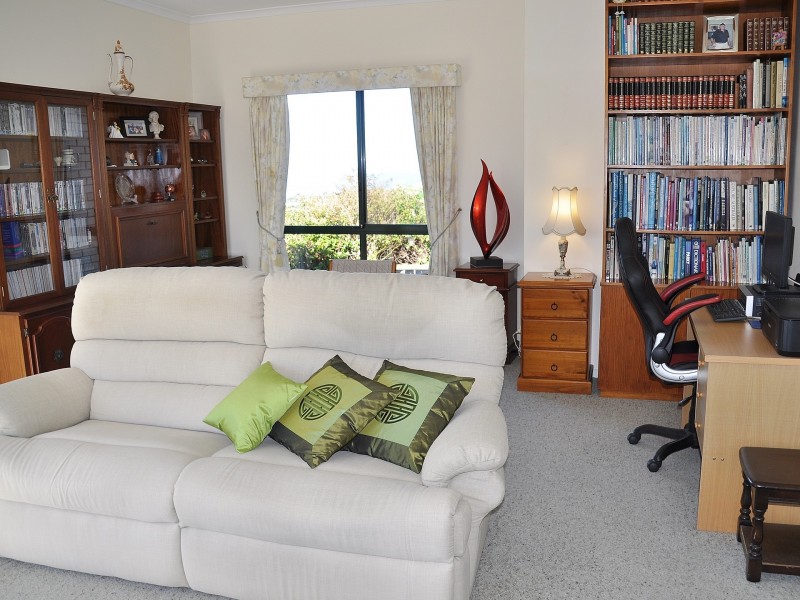 10 Hump Back Road, Encounter Bay SA 5211