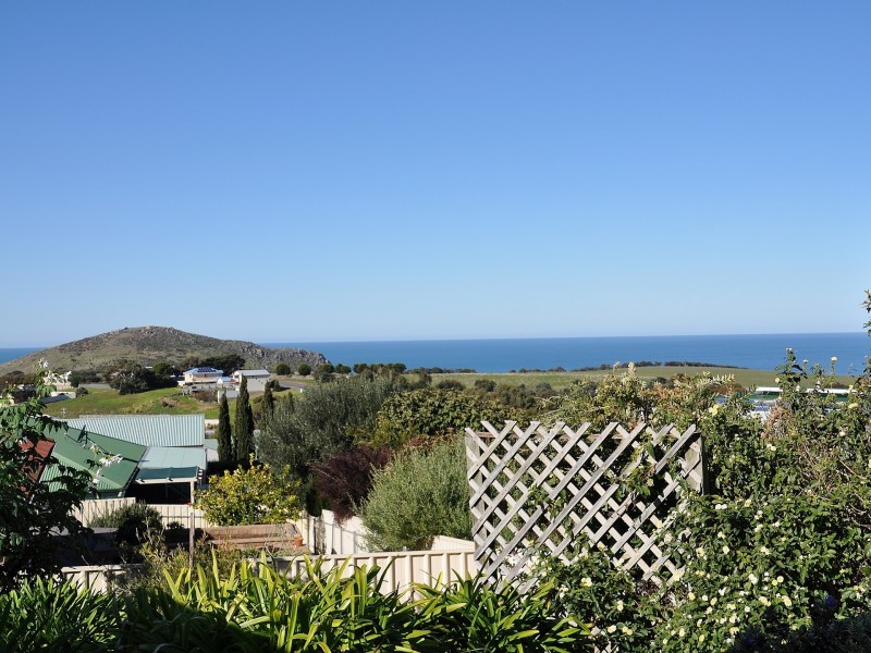 10 Hump Back Road, Encounter Bay SA 5211