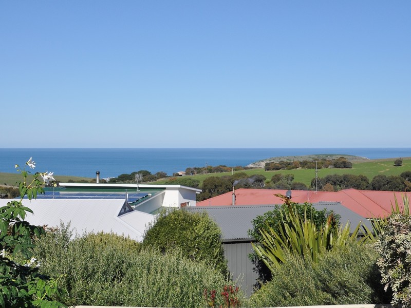 10 Hump Back Road, Encounter Bay SA 5211
