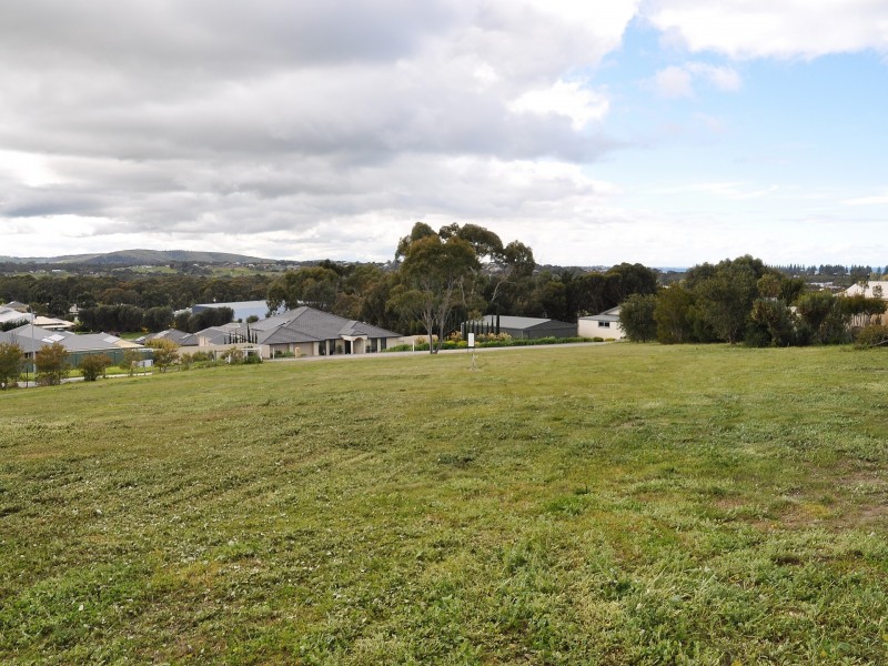 27 Poltong Crescent, Encounter Bay SA 5211