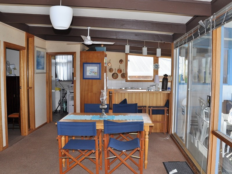 30 Clive Avenue, Encounter Bay SA 5211
