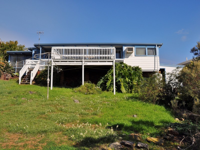 30 Clive Avenue, Encounter Bay SA 5211