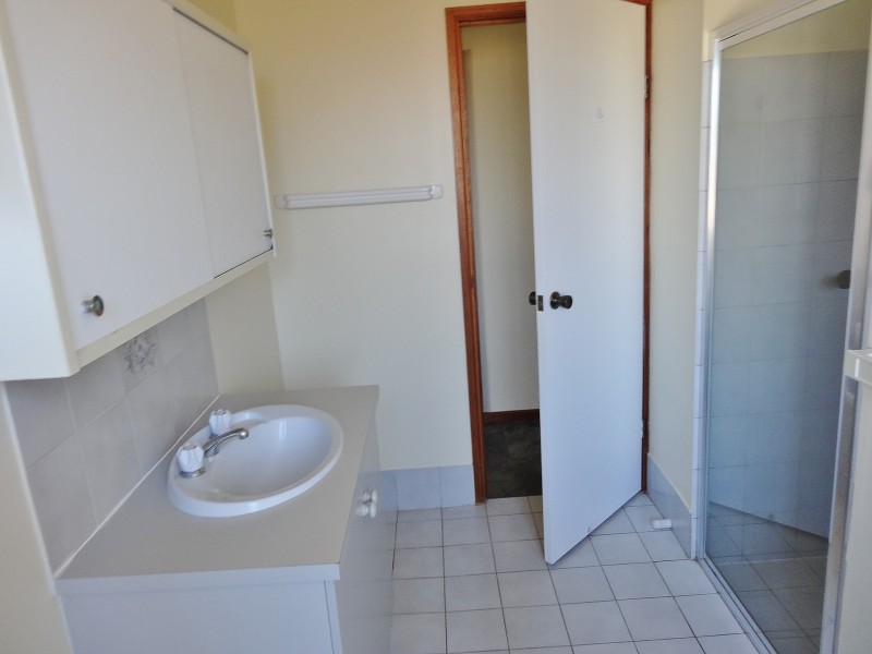 13 Hodge Avenue, Encounter Bay SA 5211