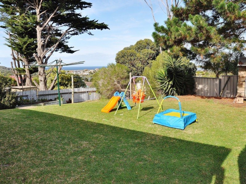 13 Hodge Avenue, Encounter Bay SA 5211