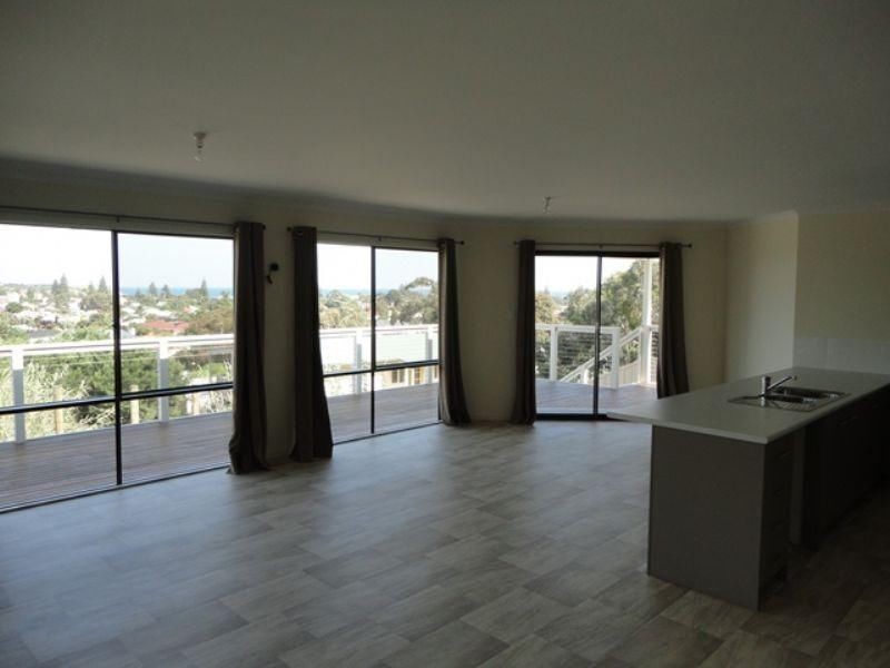 11-13 Lawson, Victor Harbor SA 5211