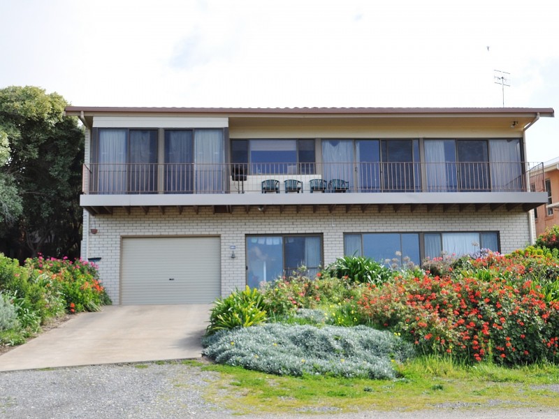 13 Hart Avenue, Encounter Bay SA 5211