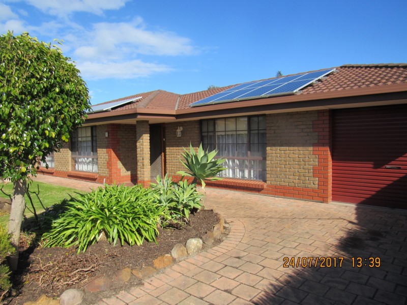 9 Langley Street, Mccracken SA 5211