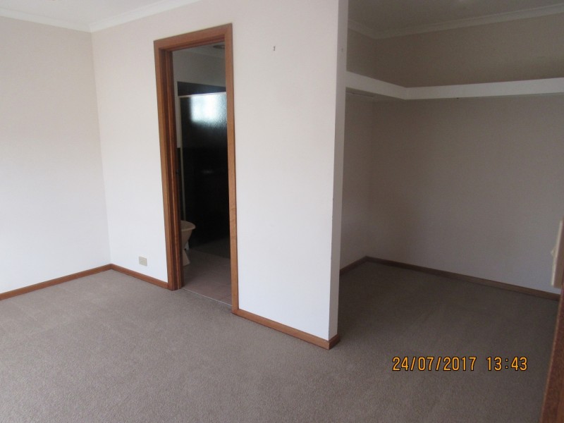 9 Langley Street, Mccracken SA 5211