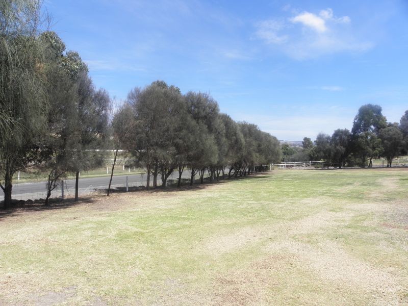 8 Lipizzaner Drive, Victor Harbor SA 5211