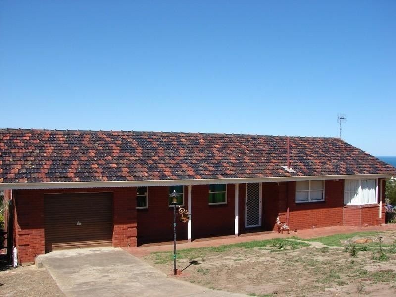 28 Clive Avenue, Encounter Bay SA 5211