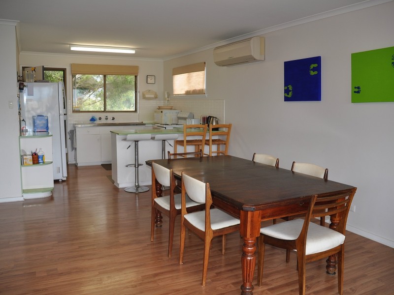 1 Henry Street, Encounter Bay SA 5211