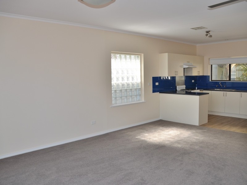 6 James Avenue, Victor Harbor SA 5211