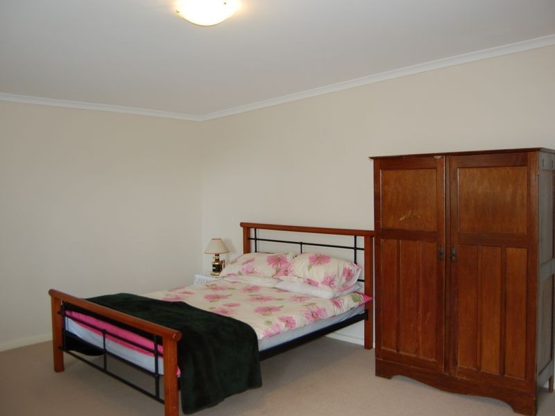 17B Lawson Street, Victor Harbor SA 5211