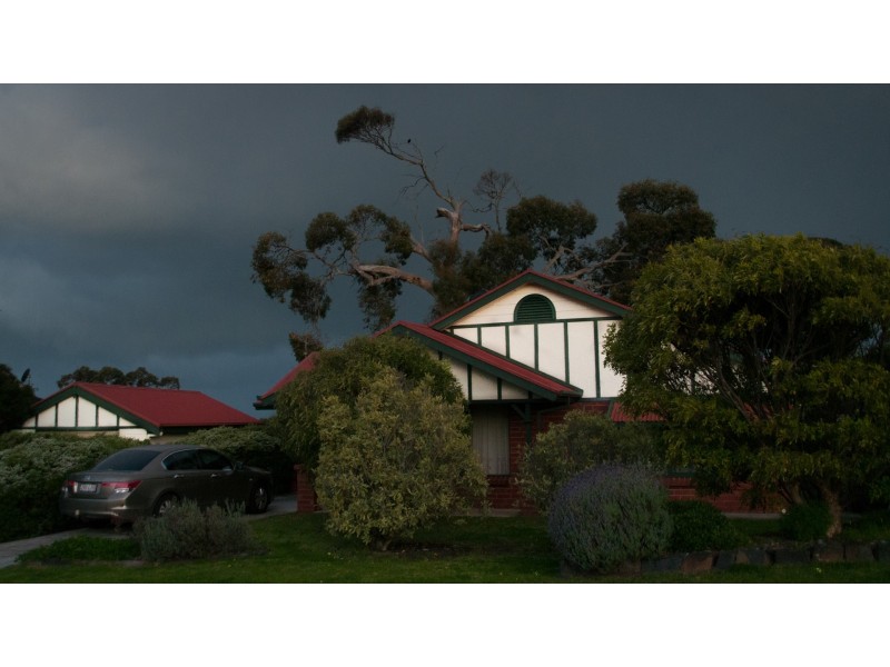 4 Connell Street, Victor Harbor SA 5211