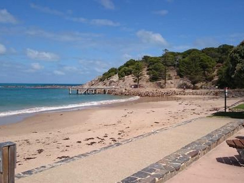 1-3 Blackfriars Road, Port Elliot SA 5212