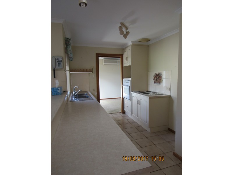 8 Lewis Avenue, Goolwa South SA 5214