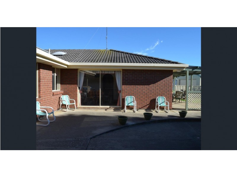 8 Lewis Avenue, Goolwa South SA 5214