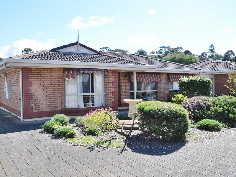 1/30 Graham Street, Victor Harbor SA 5211