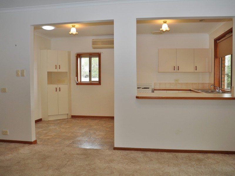 1/30 Graham Street, Victor Harbor SA 5211