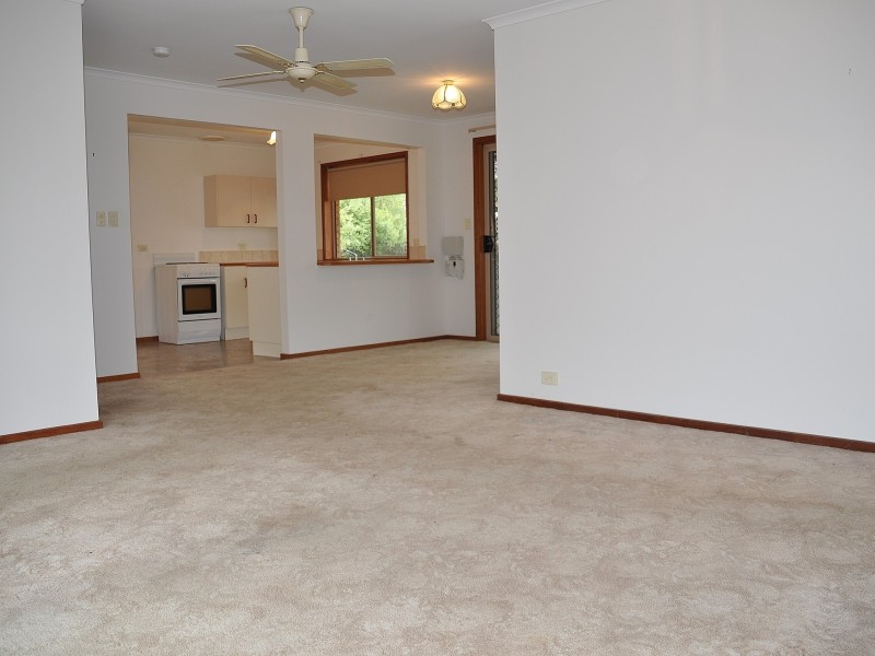 1/30 Graham Street, Victor Harbor SA 5211