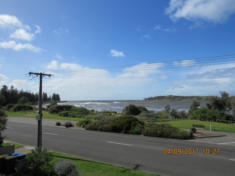 Unit 3/30 Esplanade, Victor Harbor SA 5211
