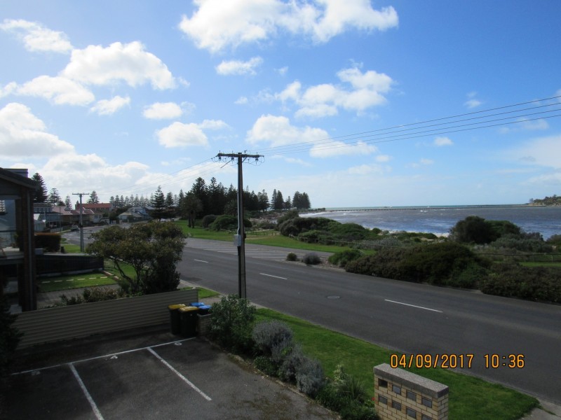 Unit 3/30 Esplanade, Victor Harbor SA 5211