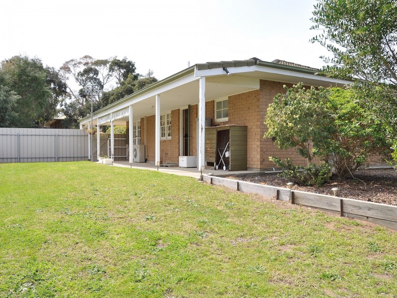 17 Altman Avenue, Victor Harbor SA 5211