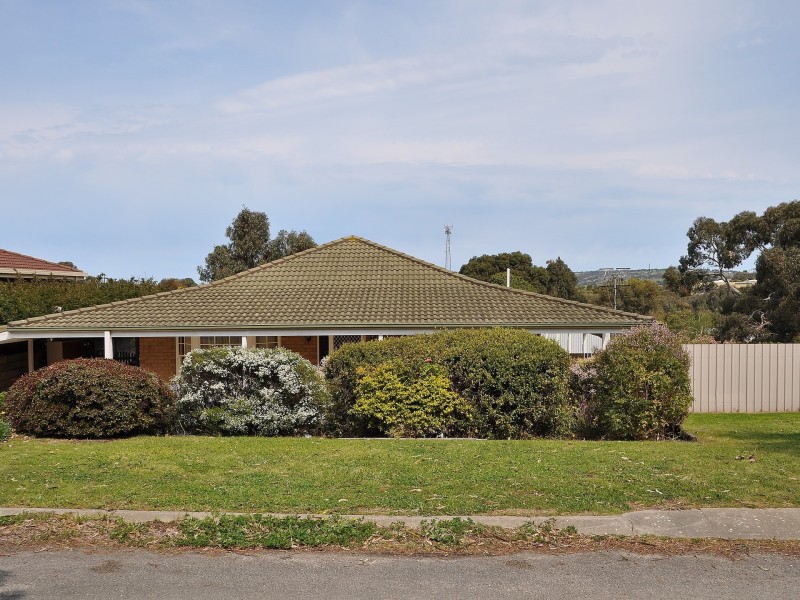 17 Altman Avenue, Victor Harbor SA 5211