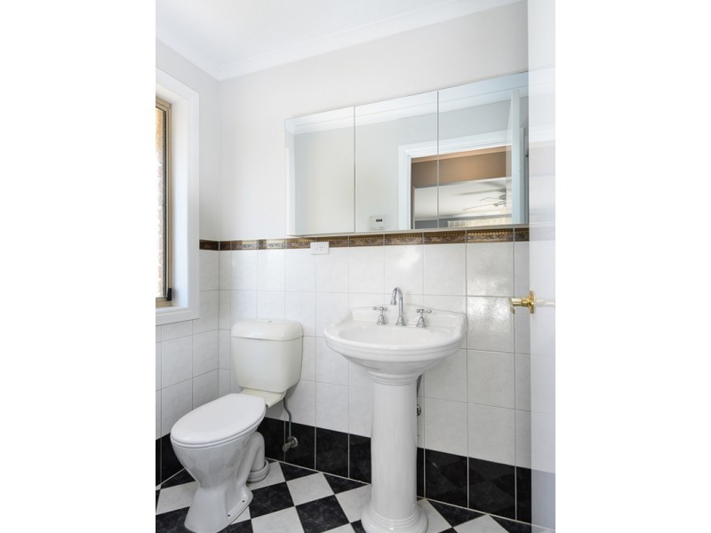 1 Gare Court, Victor Harbor SA 5211