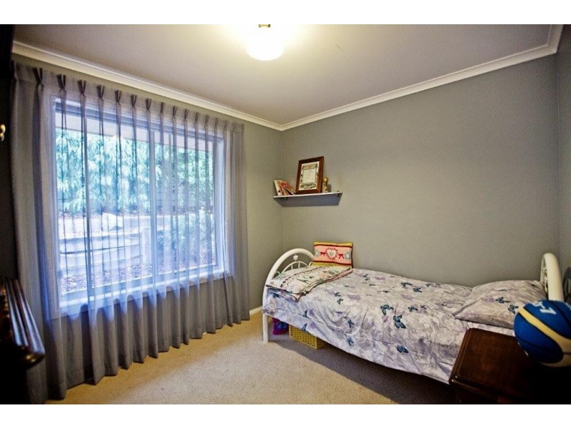 1 Gare Court, Victor Harbor SA 5211
