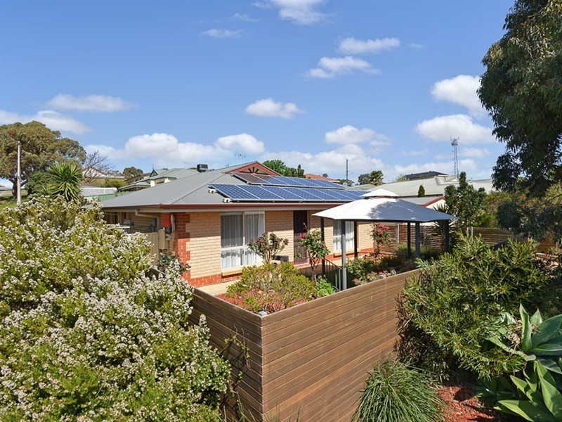 1 Gare Court, Victor Harbor SA 5211