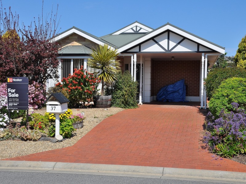 37 Cutter Circuit, Encounter Bay SA 5211