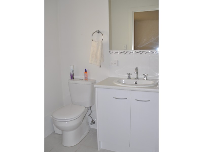 11 Ozone Street, Victor Harbor SA 5211