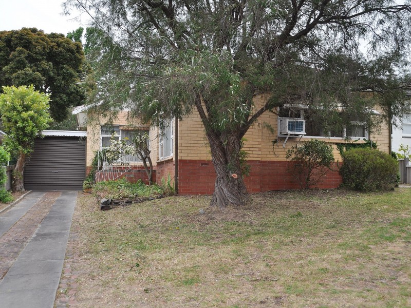 5 Gum Avenue, Victor Harbor SA 5211