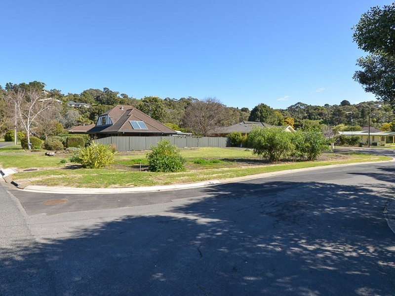 1 Lamont Court, Mccracken SA 5211