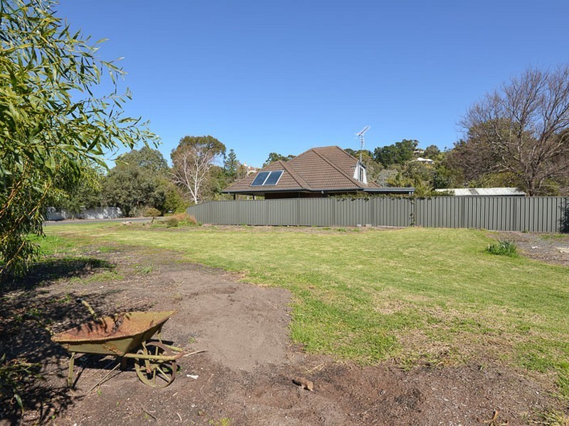 1 Lamont Court, Mccracken SA 5211