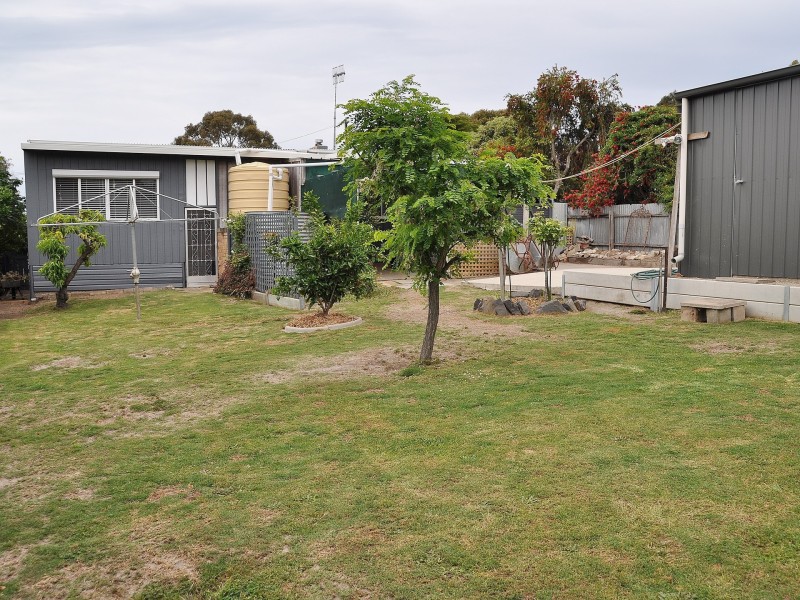 13 Surrey Avenue, Victor Harbor SA 5211